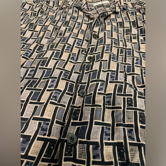 men’s button up - Picture 2 of 3